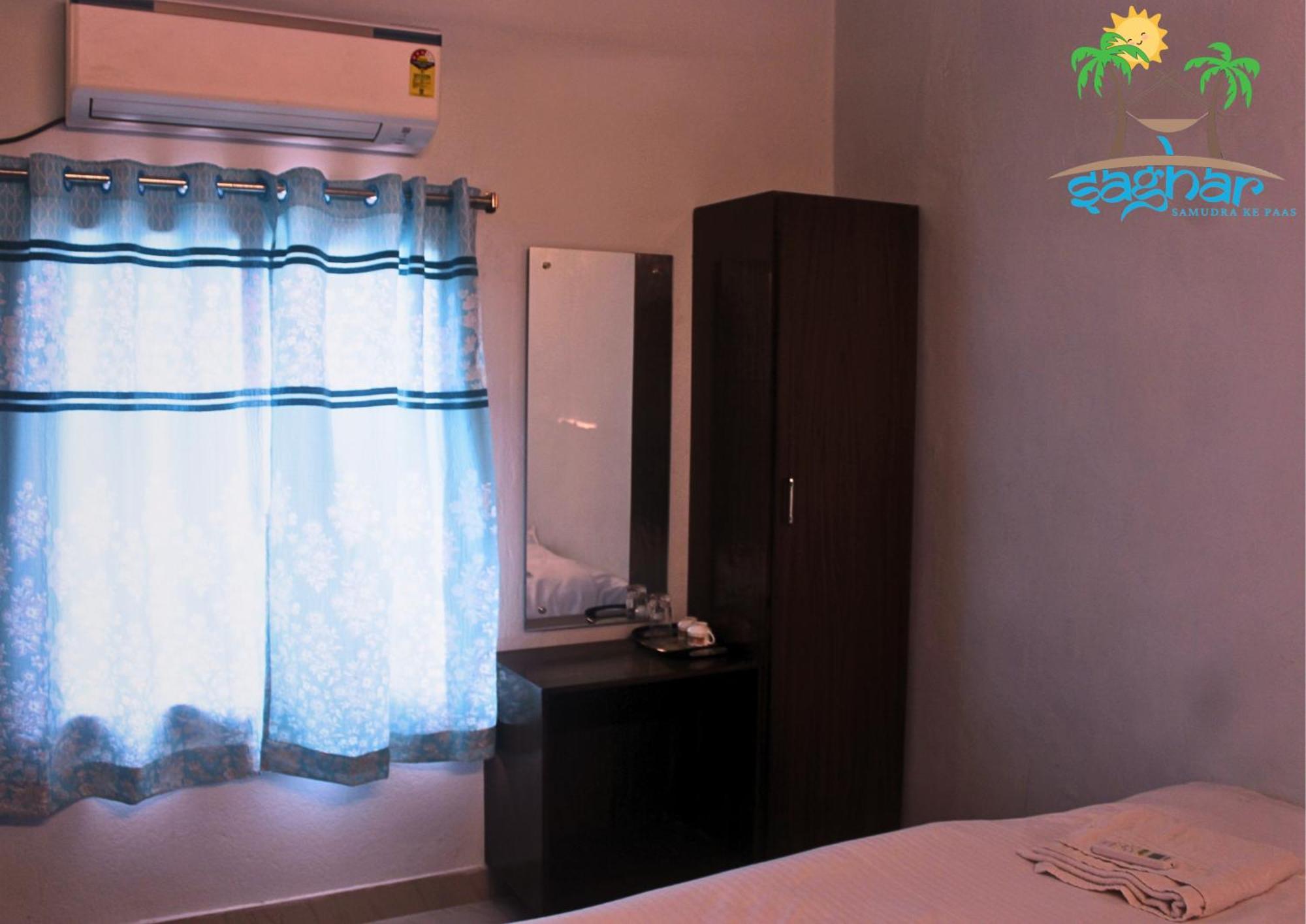 Saghar House Hotel Визакхапатнам Екстериор снимка